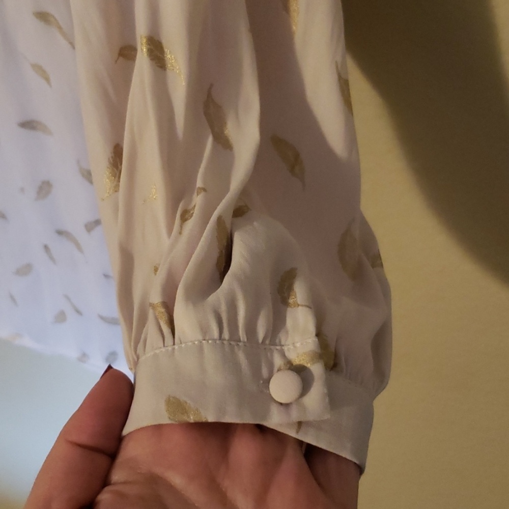 Torrid top - Picture 2 of 7